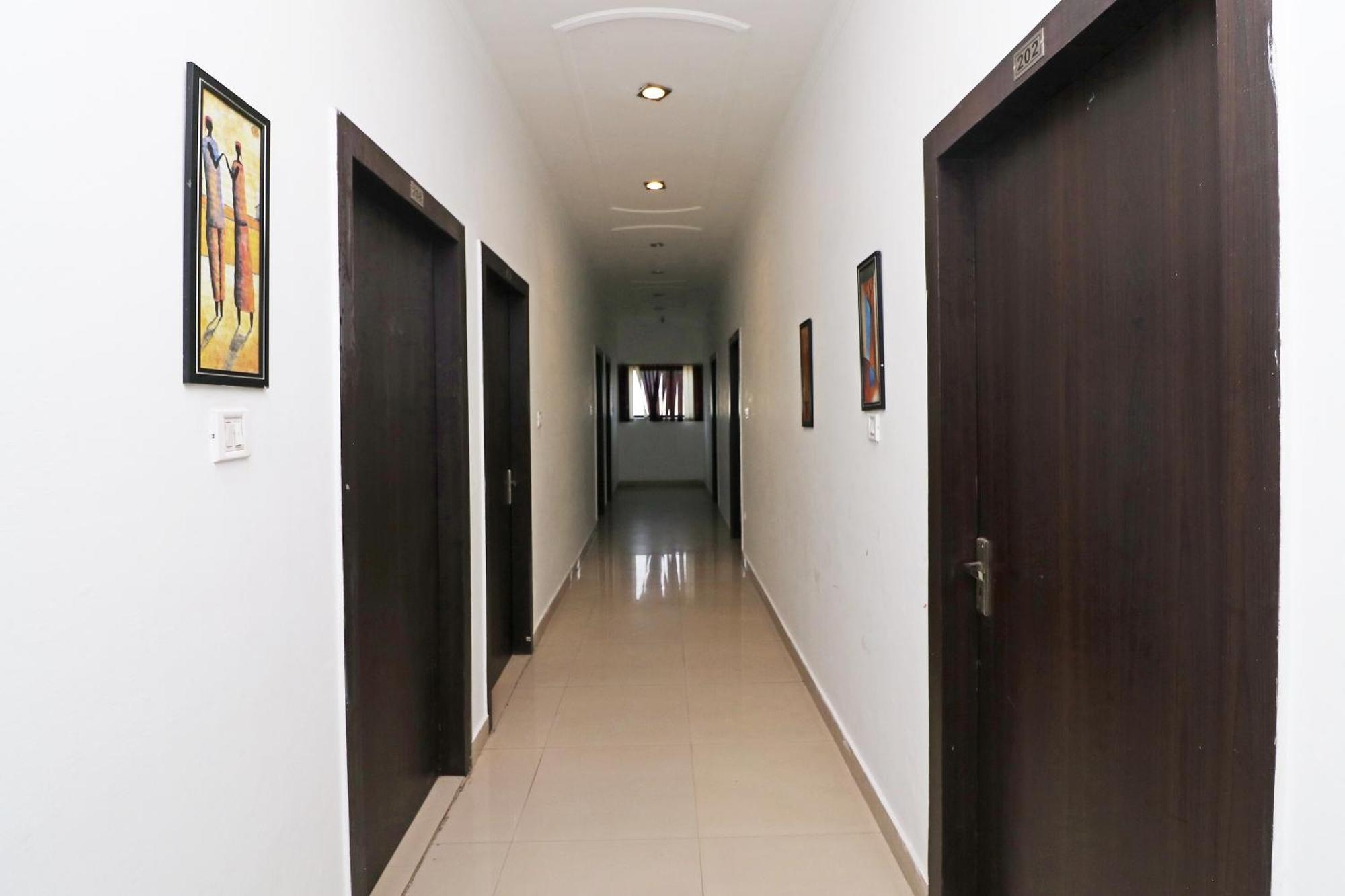 Hotel O Mid Town Ojus Tower Rudrapur Zewnętrze zdjęcie